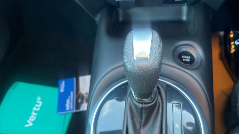 Nissan Juke 1.6 Hybrid N-Connecta 5dr Auto Hybrid Hatchback